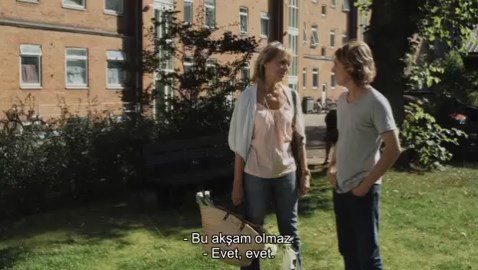 Olgun Kadınların Gözdesi Komşu Oğlu Erotik Filmi