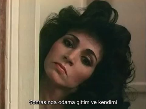 Tam İçeri Girerken Aklını Alacak Olayı Görüyor Altyazılı izle