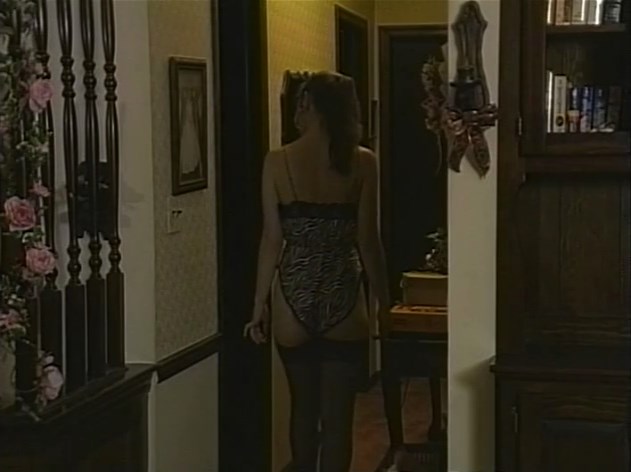 İki Hizmetçinin Gizli İlişki Defteri 720p Sansürsüz izle
